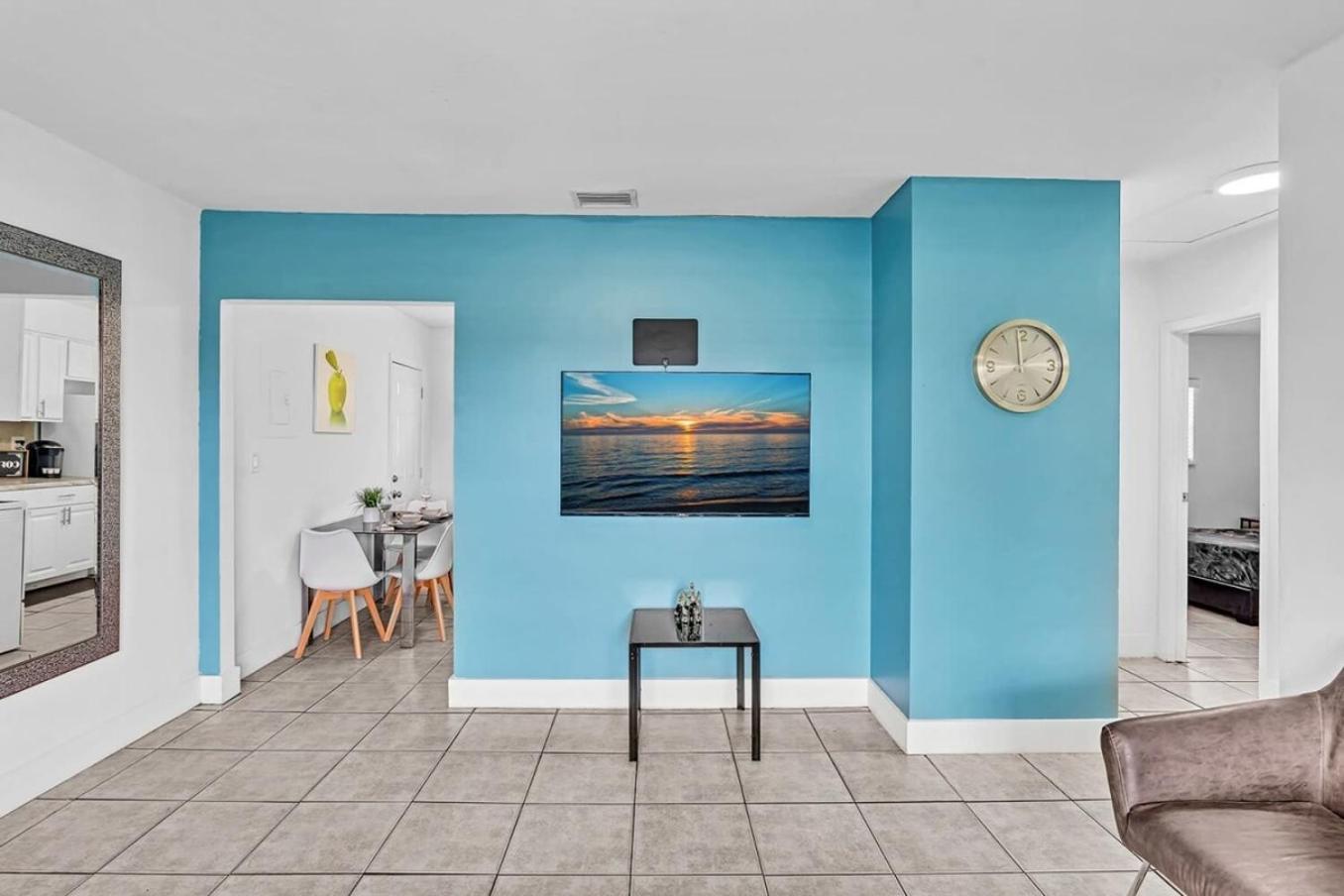 Modern 2Br Oasis Mins To Beach & Casino Db2 デイニア・ビーチ エクステリア 写真